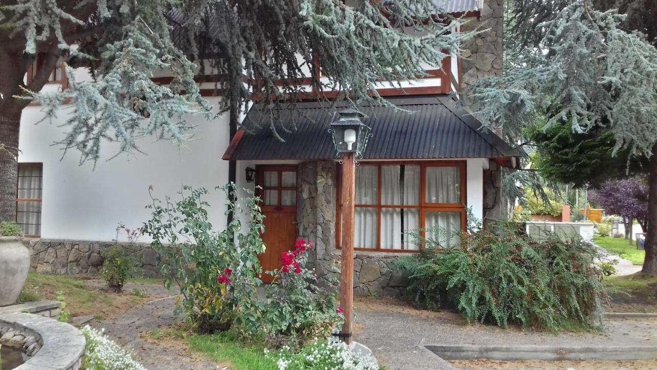 Cabanas Luz De Luna San Martín de los Andes Εξωτερικό φωτογραφία