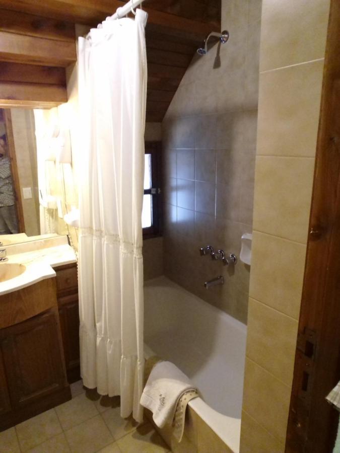 Cabanas Luz De Luna San Martín de los Andes Εξωτερικό φωτογραφία
