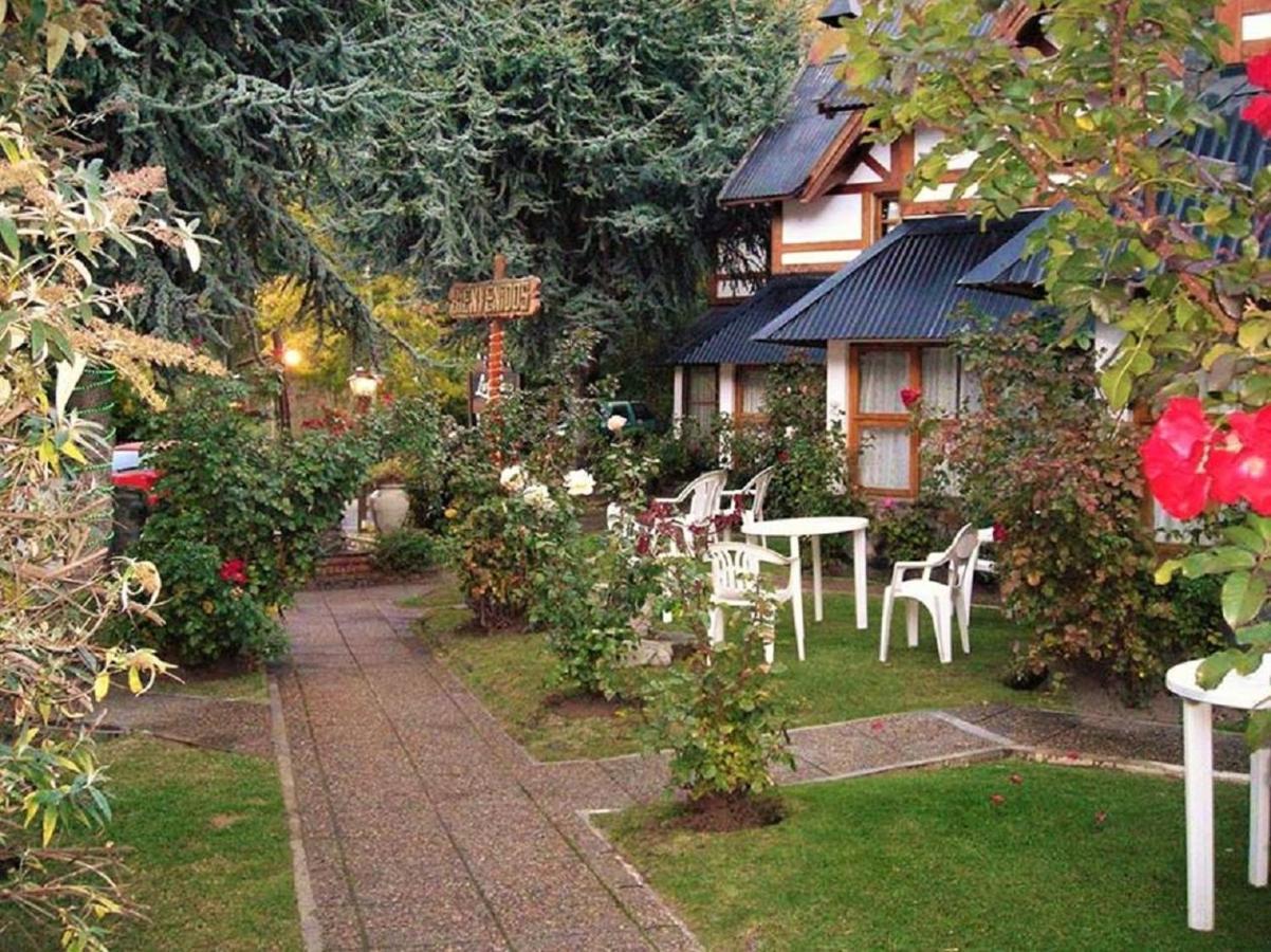 Cabanas Luz De Luna San Martín de los Andes Εξωτερικό φωτογραφία